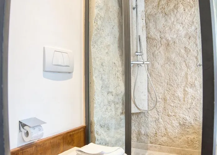 Orsoline Boutique - Position In Apartment Rome